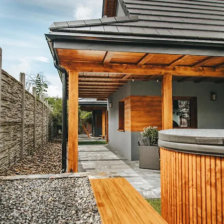 Сasa de vacaciones Skrzaci Zakatek - Z Prywatna Balia Z Jacuzzi