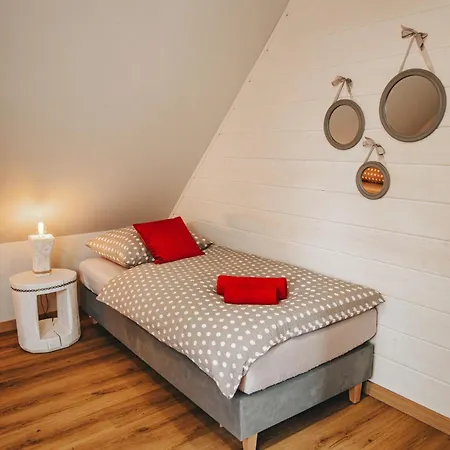 Skrzaci Zakatek - Z Prywatna Balia Z Jacuzzi Holiday home *