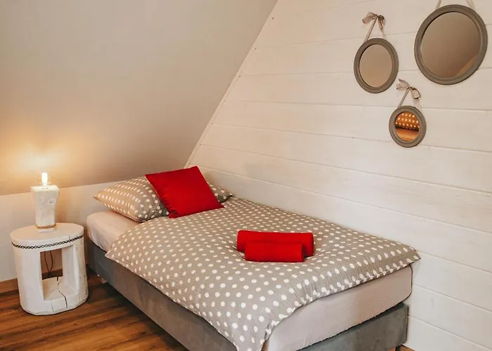 Skrzaci Zakatek - Z Prywatna Balia Z Jacuzzi 펜션 *